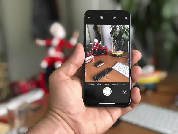 Apple'dan Ucuz iPhone X geliyor