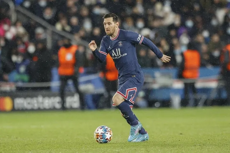 Son dakika: Futbol dünyası Lionel Messi’yi konuşuyor! Kaçan penaltıdan sonra dünya yıldızını yerden yere vurdular…
