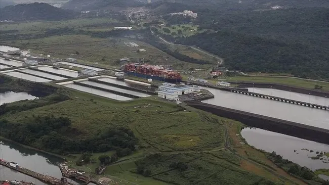 abd-baskani-trumptan-cine-panama-kanali-resti-askeri-guc-kullanabilirim-1782944029998.jpeg ABD Başkanı Trump'tan Çin'e Panama kanalı resti: