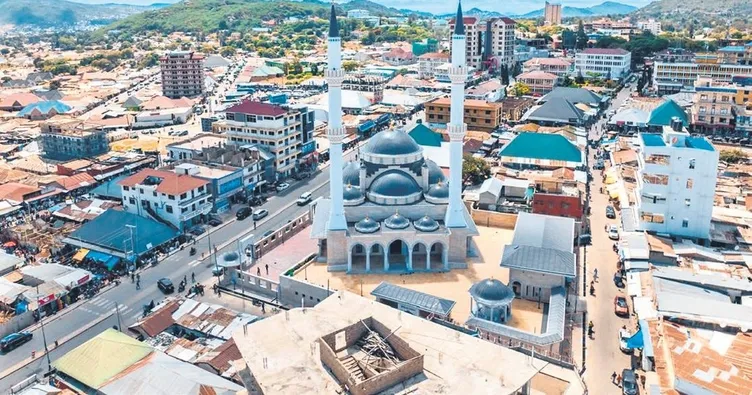 Tanzanya’ya Osmanlı Camii