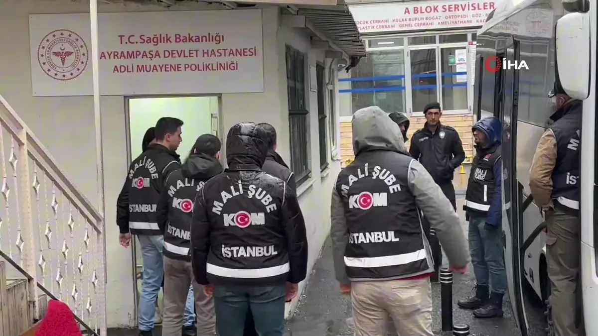 Uşak Belediye Başkanı Özkan Yalım adliyeye sevk edildi | Video videosunu izle Uşak Belediye Başkanı Özkan Yalım adliyeye sevk edildi | Video videosunu izle