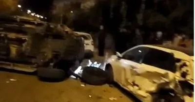 Mersin'de bir kişi otomobille park halindeki 6 araca çarptı #mersin