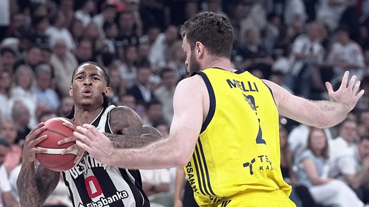 Dev final serisinde 4. maç! Beşiktaş, Fenerbahçe'yi konuk ediyor...(CANLI)