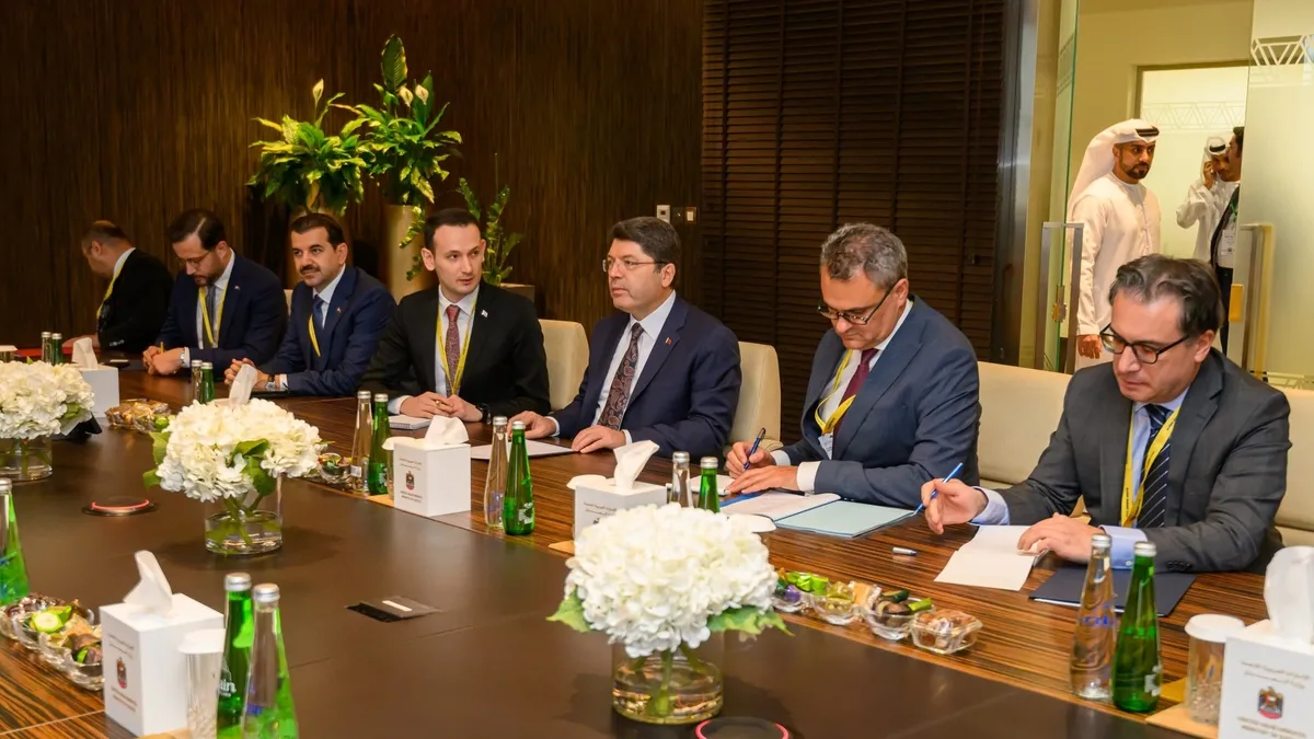 Adalet Bakanı Tunç, BAE’li mevkidaşı Al Nuaimi ile görüştü Adalet Bakanı Tunç, BAE’li mevkidaşı Al Nuaimi ile görüştü