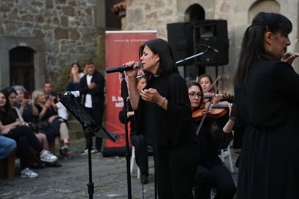 trabzon-kultur-yolu-festivalinde-5-gununde-de-etkinlikler-devam-etti-1781108358886.jpg