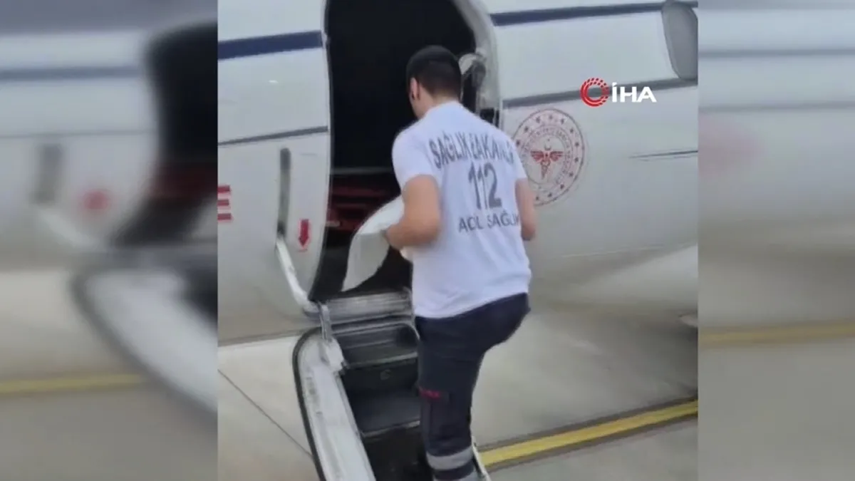 Van’da 3 aylık bebek uçak ambulansla Konya’ya sevk edildi Van’da 3 aylık bebek uçak ambulansla Konya’ya sevk edildi