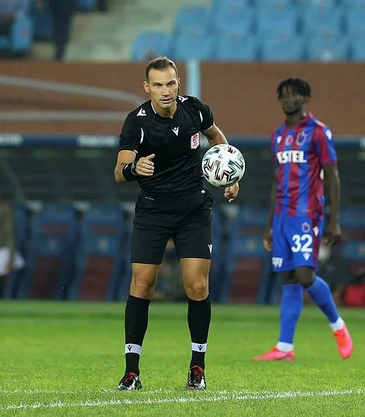 Trabzonspor-Başakşehir maçını spor yazarları değerlendirdi