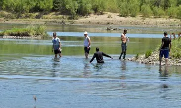 Murat Nehri'nde akıntıya kapılan Aydın Tutkal 4 gündür aranıyor #bingol