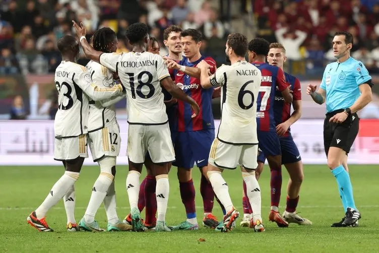 Son dakika: Real Madrid Süper Kupa’da Barcelona’yı gole boğdu! Arda Güler ilk kupasını kazandı!