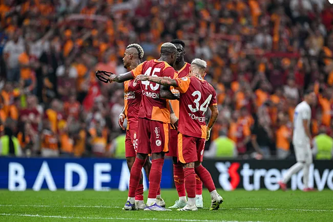 son-dakika-haberi-galatasaray-sahasinda-rizesporu-3-golle-gecti-cimbom-4te-4-yapti-1756586258596.jpeg