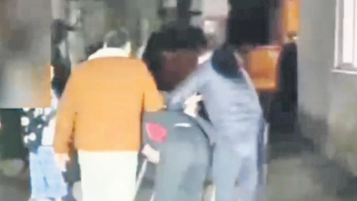 Firari hükümlü polisten kaçamadı