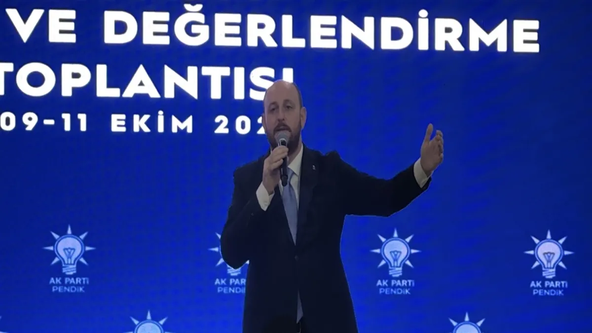 AK Parti’li Büyükgümüş: Yanlışa düşenleri bünyemizden attık!