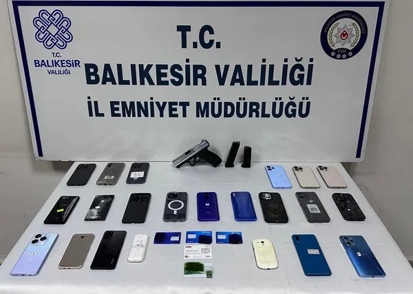 erdekte-sahte-ilan-cetesi-cokertildi-3-milyonluk-vurgun-son-buldu-1737209975348.jpg