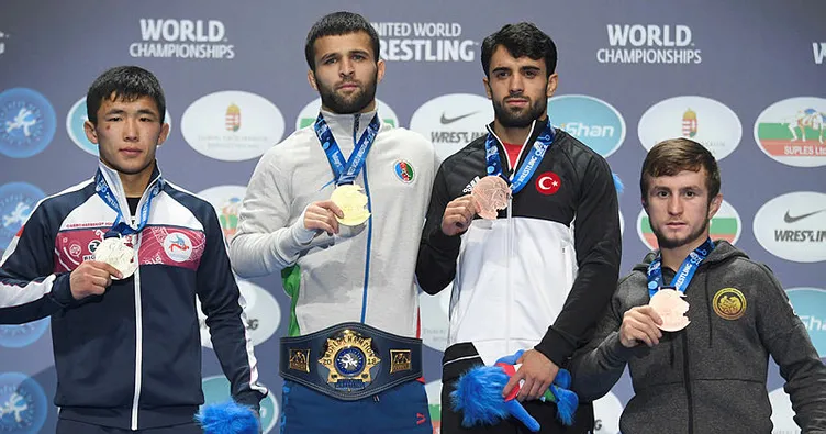 Ekrem Öztürk’ten bronz madalya