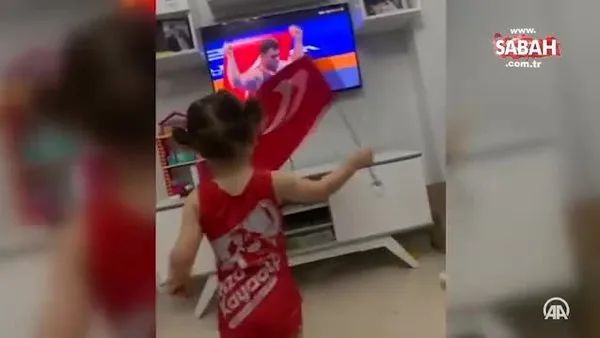 Rıza Kayaalp'in minik kızı babasının dünya şampiyonluğunu böyle izledi | Video