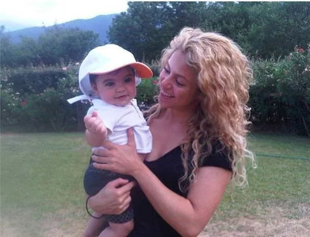 Shakira’nın bebeği sosyal medyanın yeni fenomeni