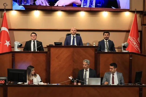 borc-batagindaki-ibb-careyi-yine-borclanmada-aradi-megakente-6-milyarlik-yeni-yuk-1784303188053.jpg