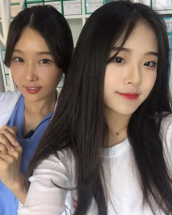 Lee Soo Jin ve kızı sosyal medyayı salladı!