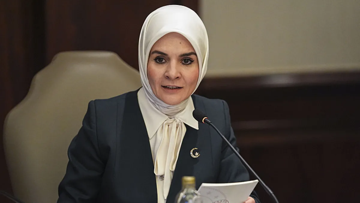 Bakan Göktaş: “Oyunları kapatmak, yasaklamak gibi bir gündemimiz yok”