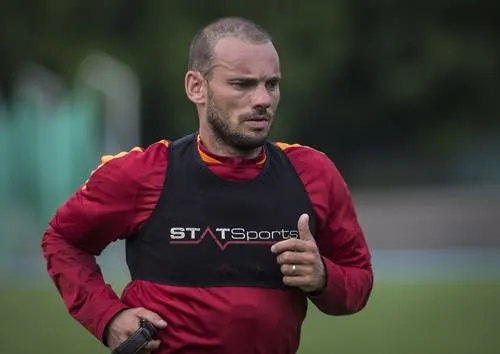 Galatasaray, Sneijder’e rest çekti: Kendine kulüp bul
