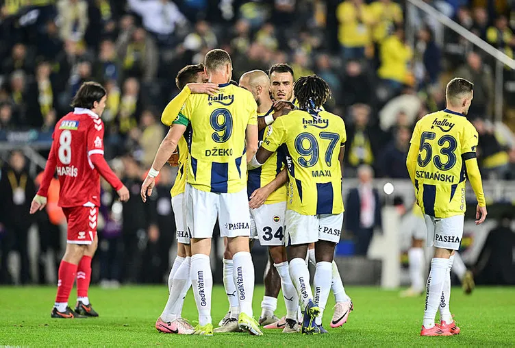 SON DAKİKA HABERİ: Fenerbahçe’den Osimhen telefonu! Napoli, ’Masaya otururuz’ diyerek fiyatını belirledi