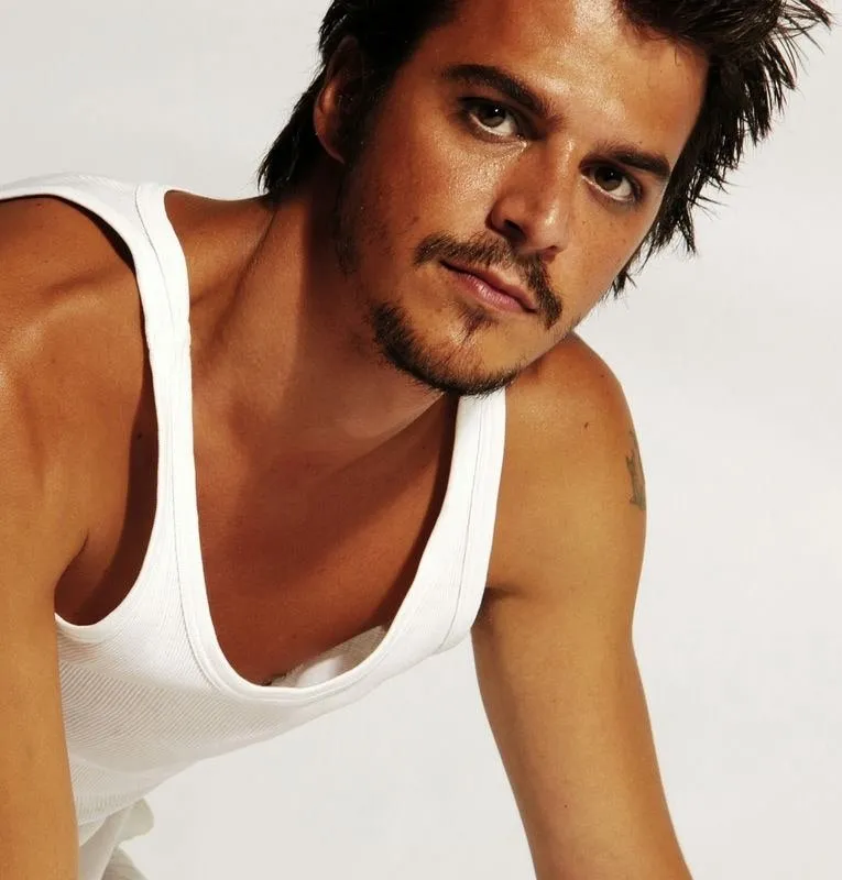 Mehmet Günsür Galeri Magazin