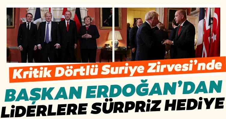 Başkan Erdoğan, Dörtlü Zirve'de liderlere 'Stratejik İttifakın Güçlü Üyesi Türkiye' kitabını hediye etti