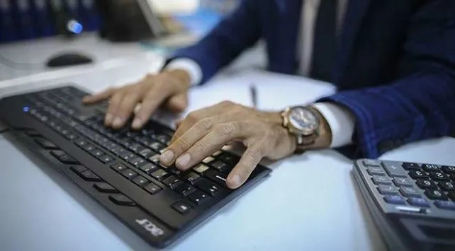 Kamu kurumlarında yeni dönem başlıyor! Ödül sistemi geliyor