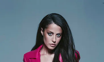 Derya Uluğ’dan makyajsız paylaşım