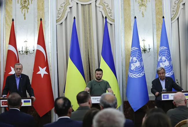 lvivdeki-uclu-zirve-sonrasi-ortak-aciklama-1660838931726.jpg