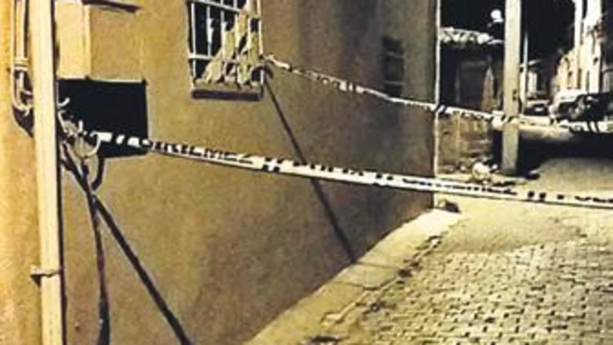 Tartıştığı amcasını bıçakladı