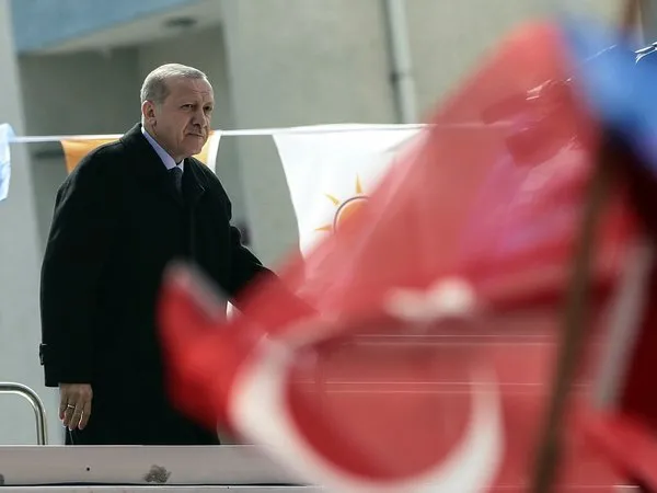 Cumhurbaşkanı Erdoğan'ın Bağcılar İlçe Kongresi'nden yansıyan kareleri