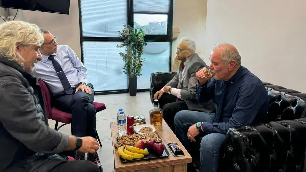 Tiyatro değil gerçek! Ramazan ayında skandal