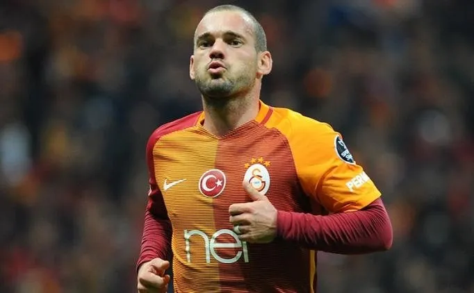 Galatasaray’da Östersunds maçı sonrası Sneijder kararı!