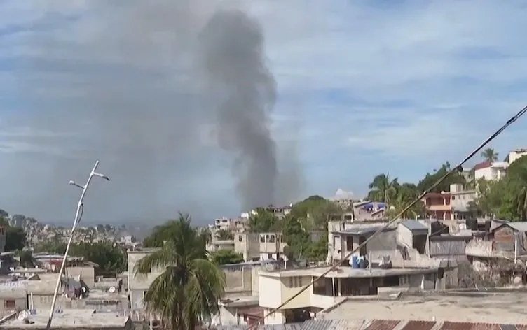 Haiti’de başkent düşüyor! ABD uçağına ateş açıldı: BM yardımı bekleniyor