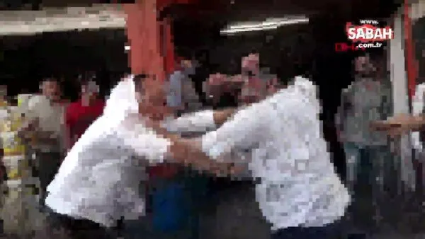 Şanlıurfa'da iki grup arasındaki kavga kamerada | Video