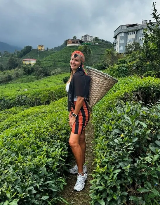 Benden köylü kadını çıkmaz demişti... Pınar Altuğ’un eşi Yağmur Atacan’dan sert tepki! ’Saçma sapan bir şey yazmışlar’