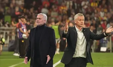 Beşiktaş ve Fenerbahçe'den sürpriz transfer hamlesi! Yıldız futbolcunun menajeri İstanbul'da... #istanbul
