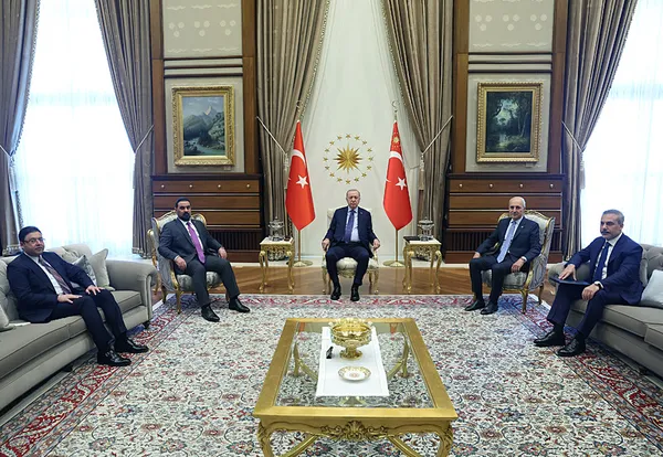 baskanerdogan-irak-temsilciler-meclisi-baskani-halbusiyi-kabul-etti-1788957444820.jpg