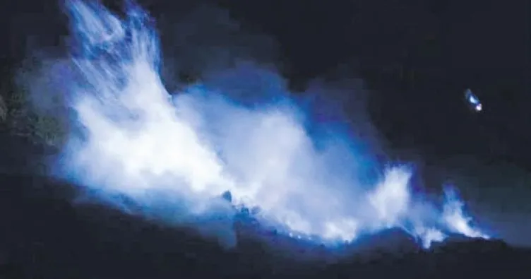 Mavi lavlı volkan