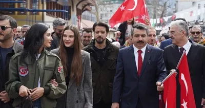 Bursa’da Kuruluş Orhan rüzgarı! On binlerce kişi oyuncular için akın etti