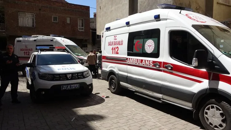 Diyarbakır’da yasak aşk vahşeti: Karısını ve sevgilisini öldürüp kaçtı!