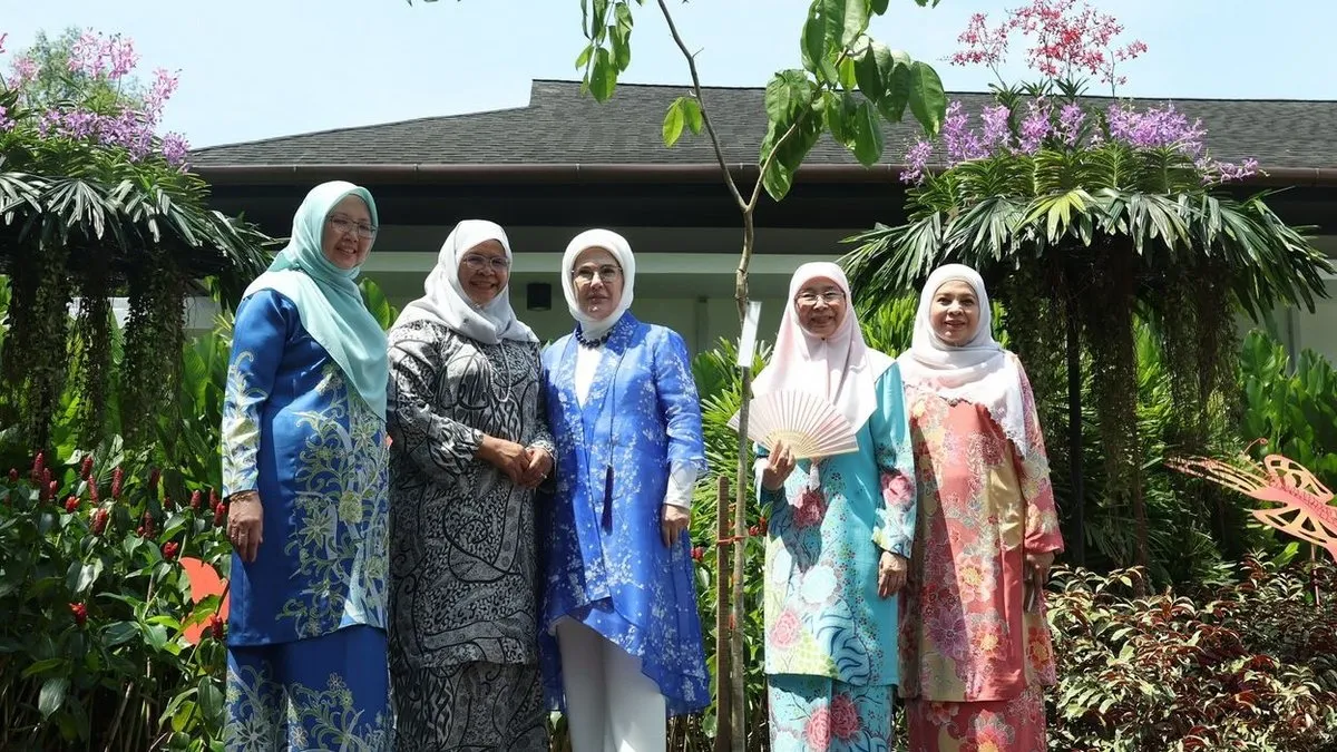 Emine Erdoğan'dan Kuala Lumpur Perdana Botanik Bahçesi'ne ziyaret
