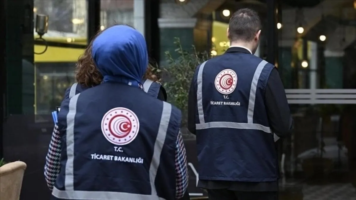 Ticaret Bakanlığı İstanbul’da 27 ilçede denetim yaptı Ticaret Bakanlığı İstanbul’da 27 ilçede denetim yaptı
