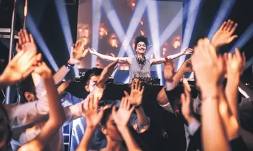 Sen harbiden efsane çalıyormuşsun