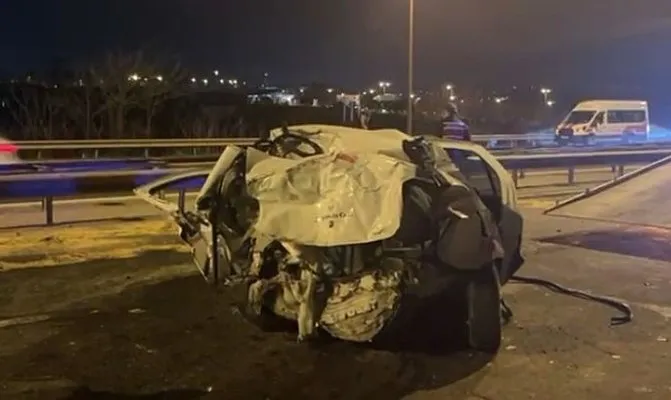 İstanbul-Çatalca’da TEM Otoyolu’nda feci kaza: 5 yaralı