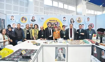 Kitaplarda güller açıyor