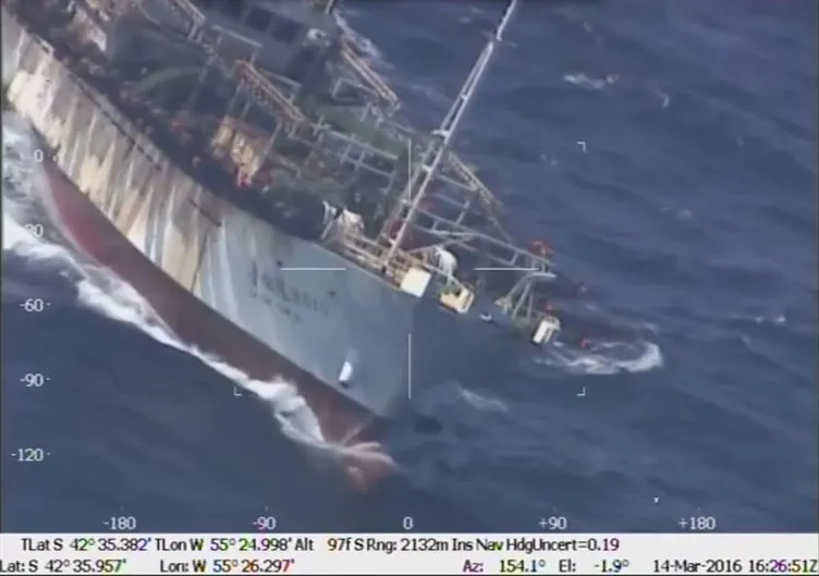 Arjantin’de Çinli balıkçı gemisi batırıldı