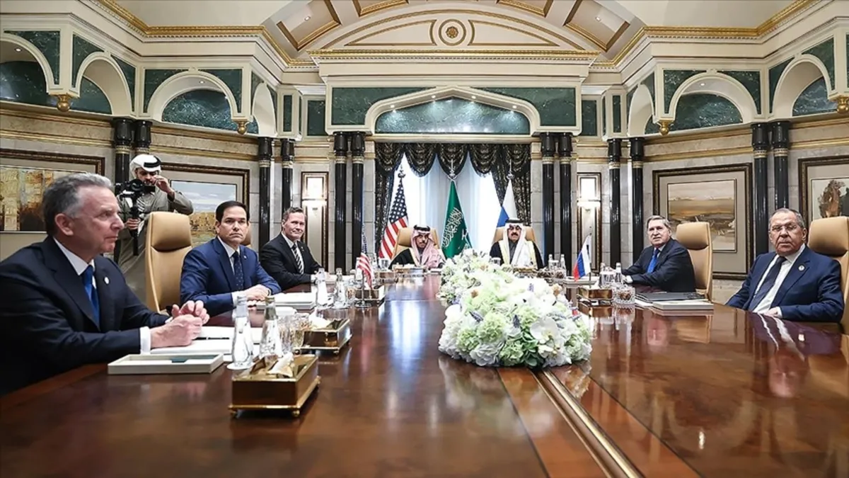 Beyaz Saray’dan üçlü görüşme açıklaması: Abu Dabi’de yapılacak Beyaz Saray’dan üçlü görüşme açıklaması: Abu Dabi’de yapılacak