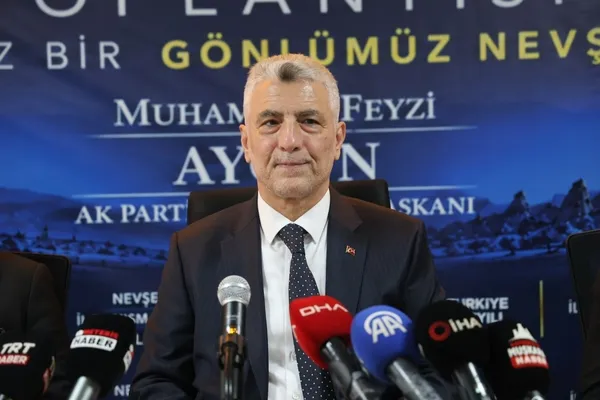 bolat-turkiye-zorlu-sartlara-ragmen-ekonomisini-buyutmeye-devam-ediyor-1789396281080.jpg